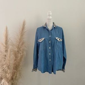 Vintage denim jean shirt with velour cow print trim • amazing rare gem 🤩